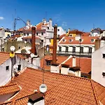 Apartment 32 2 - Heart Of Private Apartment, Bairro Alto Lisbon