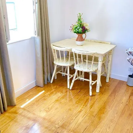 Apartment 32 2 - Heart Of Private Apartment, Bairro Alto *
