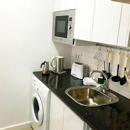 Apartment 32 2 - Heart Of Private Apartment, Bairro Alto Lissabon