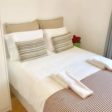 32 2 - Heart Of Private Apartment, Bairro Alto