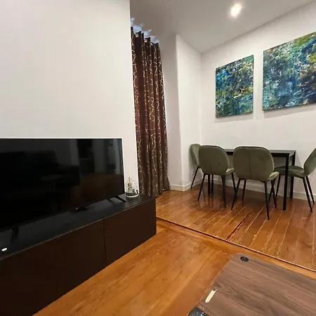 32 2 - Heart Of Private Apartment, Bairro Alto Lissabon