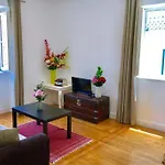 32 2 - Heart Of Private Apartment, Bairro Alto * Lisbona