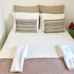 32 2 - Heart Of Private Apartment, Bairro Alto Lisbona